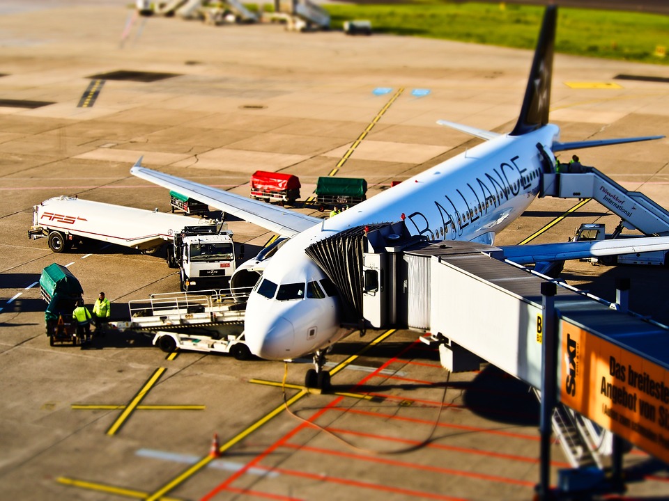 Viajes en avión Vuelo Aeropuerto Salida Avión de pasajeros 1105980 El 31 % de los indios realizará viajes internacionales en 2023 a medida que la industria de viajes experimente un resurgimiento: un nuevo informe