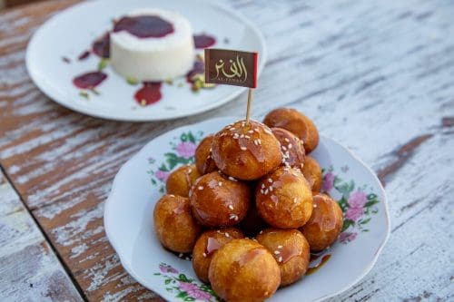 Delicious flavours of tradition: Dubai's Top 5 Emirati dining destinations 1 Taste the flavors of tradition: Unearthing Dubai's Top Emirati dining destinations