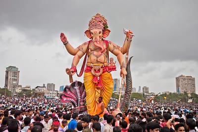  Ganesh visarjan day in Mumbai. Image credit: sandeepachetan.com travel photography via Flickr