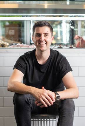 EDITION Hotels anunció su asociación con el chef y autor Josh Niland 1 EDITION Hotels anuncia asociación con el aclamado restaurador y chef y autor multipremiado Josh Niland