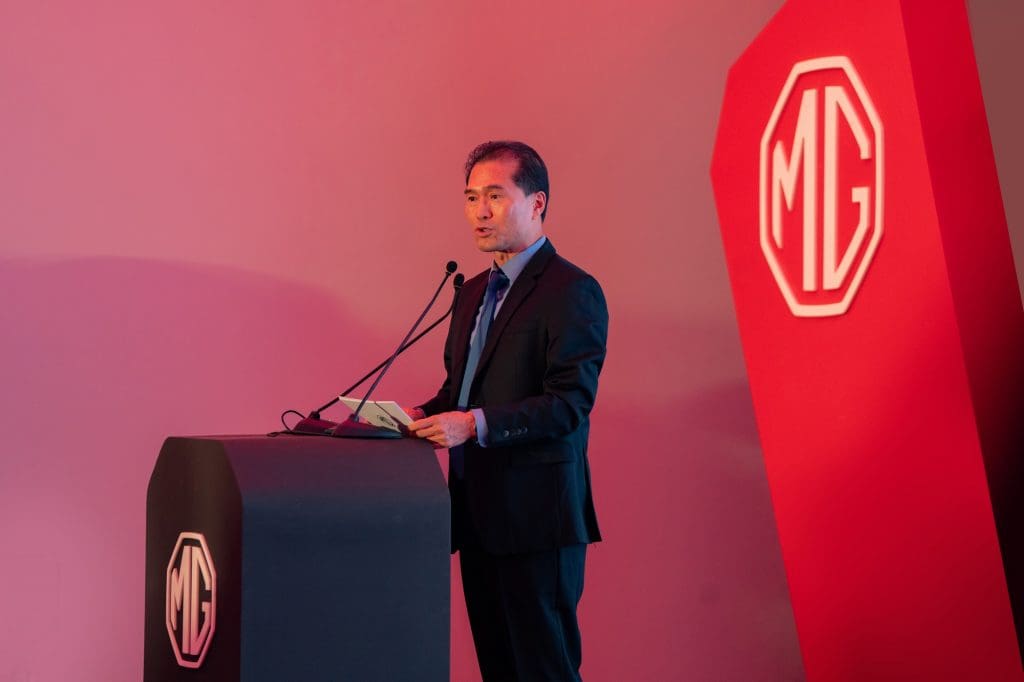 MG Middle East, MD, Tom Lee, delivers a speech to event attendees