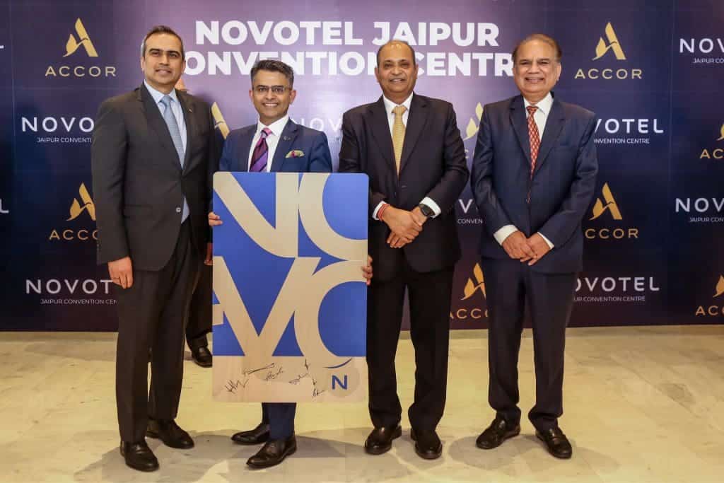 (L-R)Puneet Dhawan, South Asia’s VP Operations, Accor India, Manuj Ralhan, GM of Novotel Jaipur Convention Centre & JECC, Pramod Kumar Agarwal, Chairman, Derewala Group & Harimohan Dangayach, Chairman, Dangayach