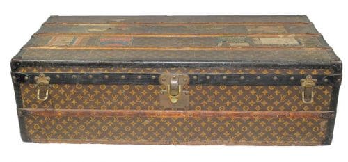 louis vuitton trunk 49e7d0 1024 scaled Gift Guide 2023: Luxury Gifts for the Festive Season