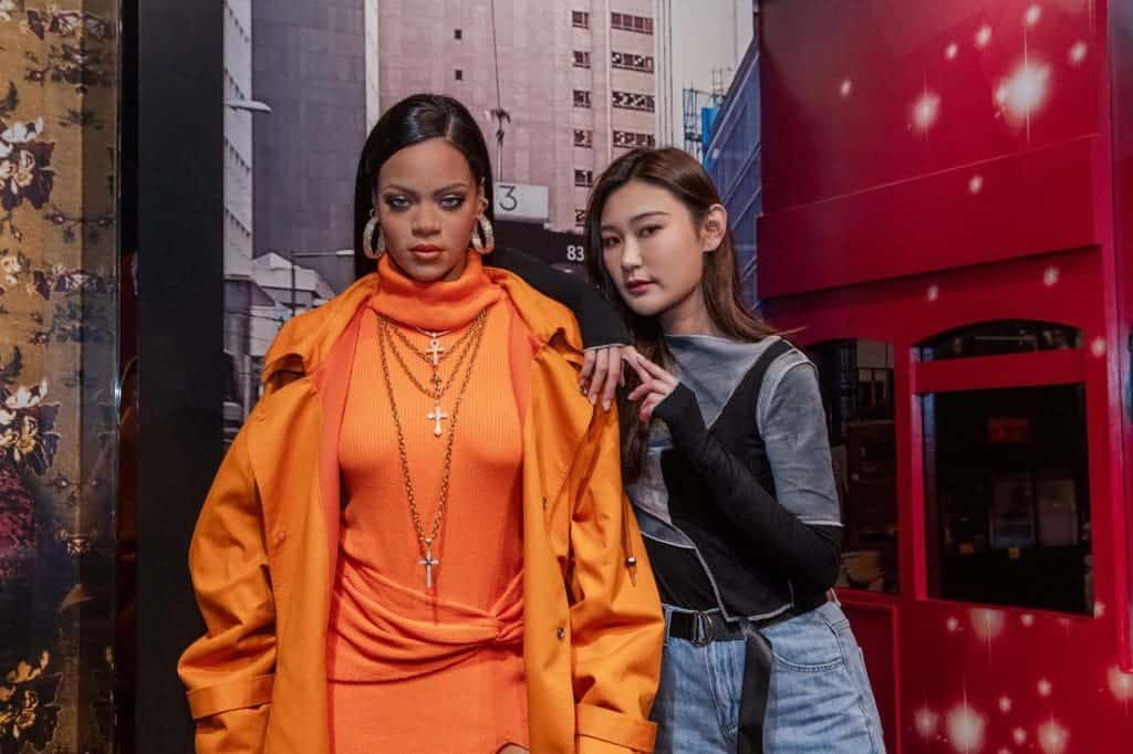 El ícono de la moda Rihanna hace un movimiento poderoso desatando una sensación de moda global 2 El Blog del Internauta El ícono de la moda Rihanna hace un movimiento poderoso desatando una sensación de moda global