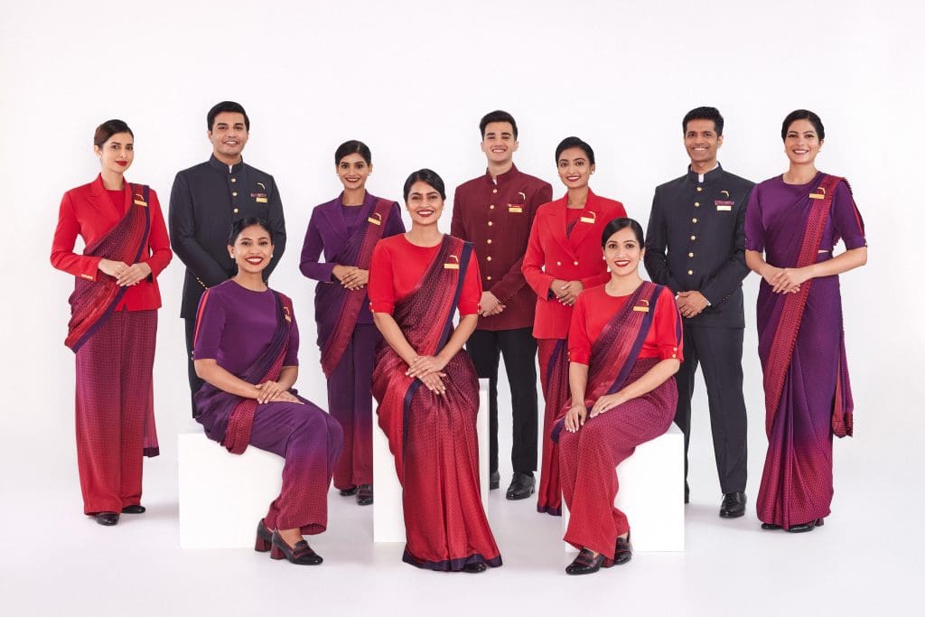 Air India presenta uniformes de tripulación de última moda para marcar la llegada de una nueva era en la alta costura a bordo