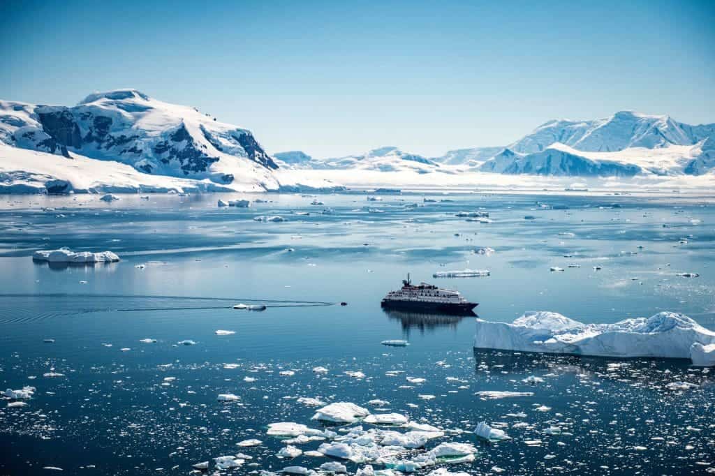 Clean destinations, South Shetland Islands- Antarctica