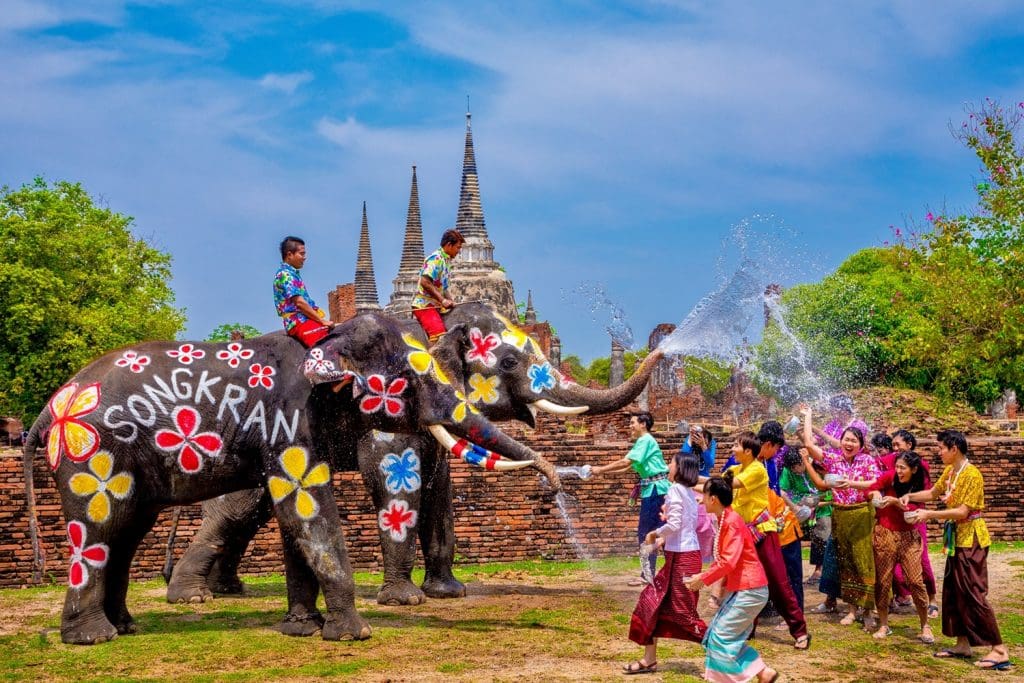 Festival Songkran de Ayutthaya La UNESCO ha designado el vibrante festival'Songkran en Tailandia' como Patrimonio Cultural Inmaterial
