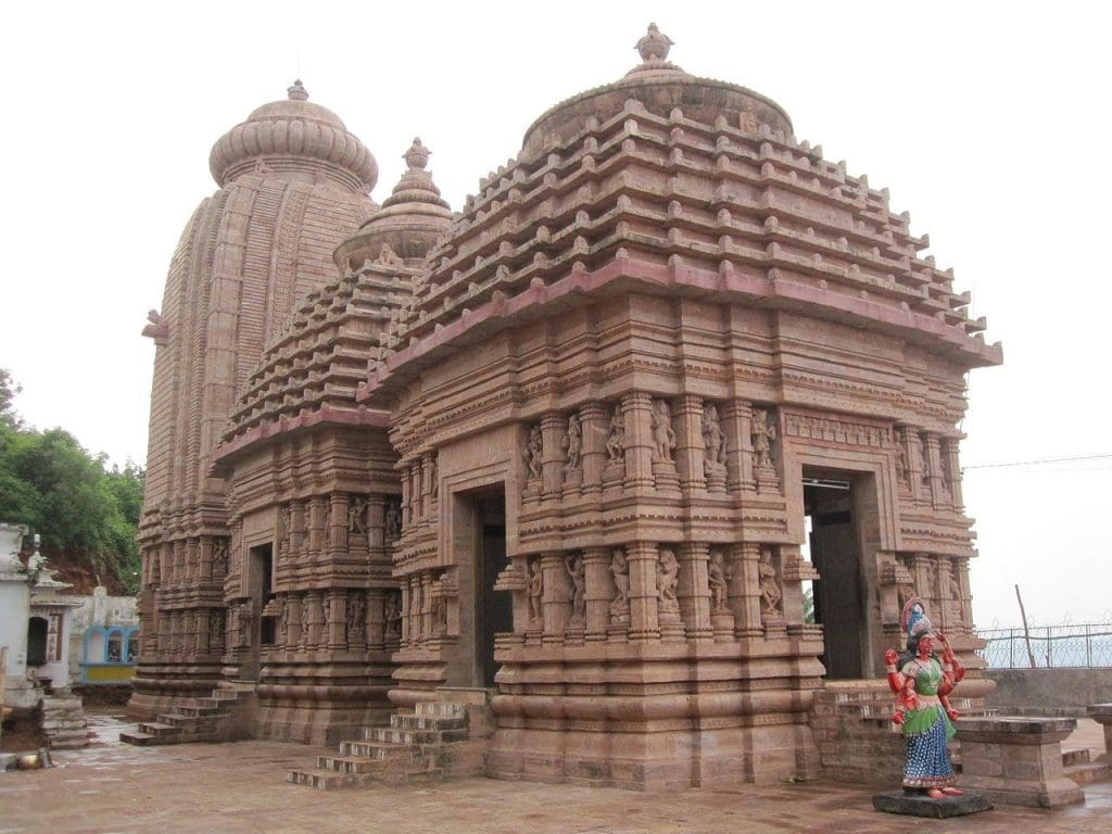 Hermosos templos para visitar en Odisha Templo Maa Tara Tarini