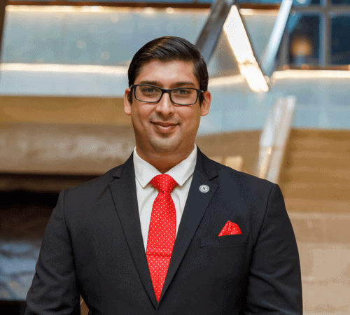 Richard Lunel gerente de la división de habitaciones Sheraton Grand Bangalore Hotel en Brigade Gateway