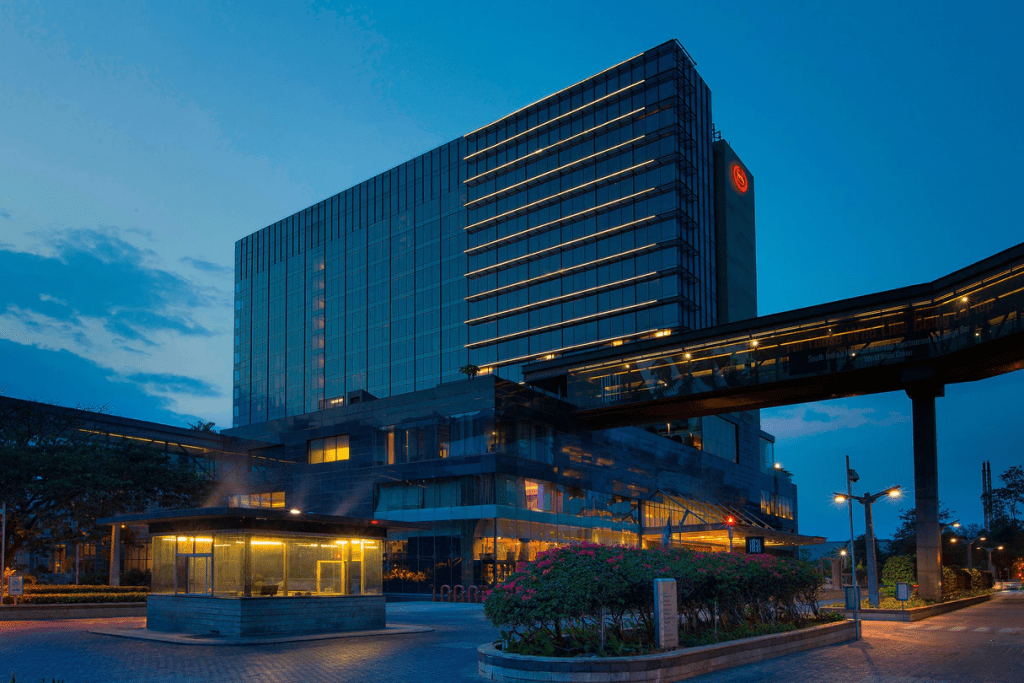 Sheraton Grand Bangalore Hotel en Brigade Gateway
