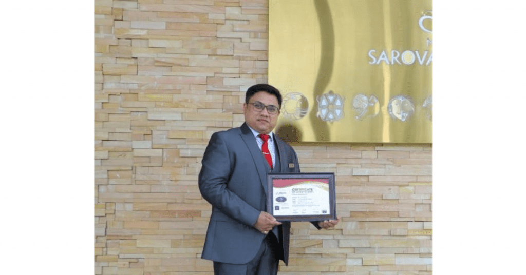 Salas Arpit Saha EAM ingresos en Marasa Sarovar Premiere Tirupati