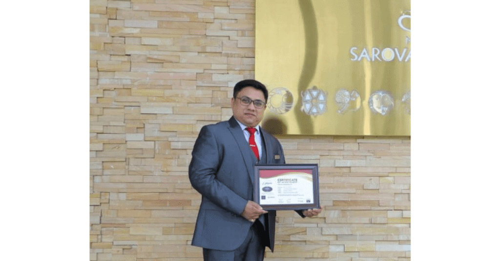 Arpit Saha promovió el nuevo EAM en Marasa Sarovar Premiere Tirupati 1 El Blog del Internauta Salas Arpit Saha EAM ingresos en Marasa Sarovar Premiere Tirupati