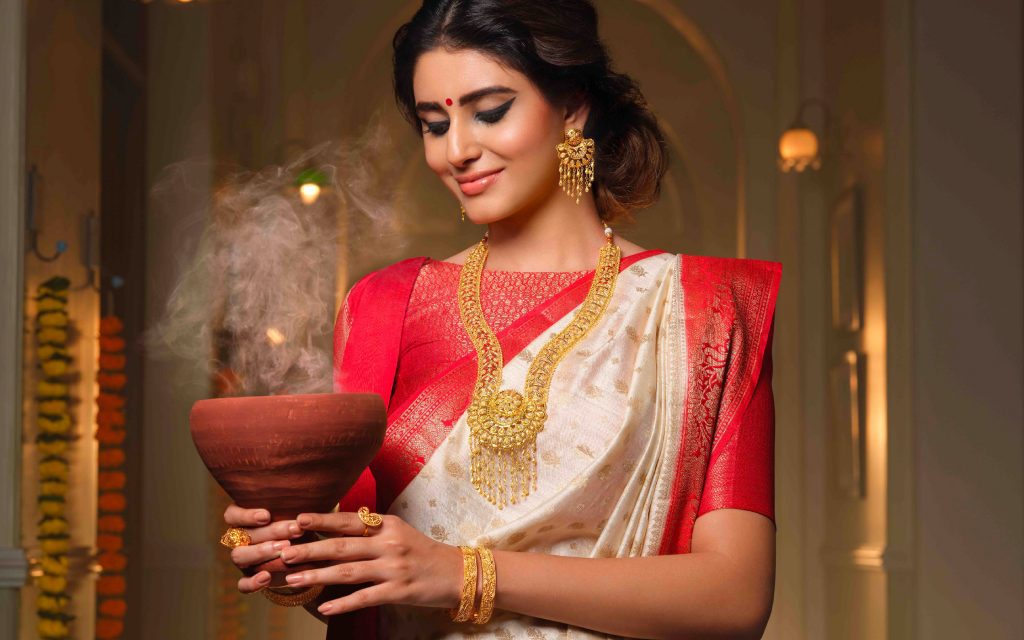 Golden Threads of Tradition: Discovering West Bengal's Enchanting Jewellery