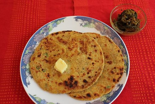 Besan ka parantha Image credit: Ravi Talwar via Wikipedia Commons