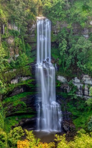 Vantawng Falls