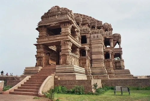 Sas Bahu Temple 1024x686 1 scaled 10 Beautiful Temples in Madhya Pradesh to visit on your next India trip