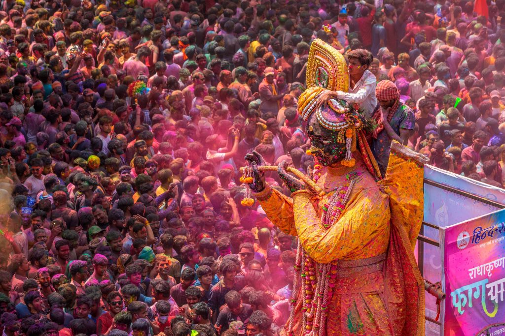 Celebrate this Holi in the vivid colours of Madhya Pradesh