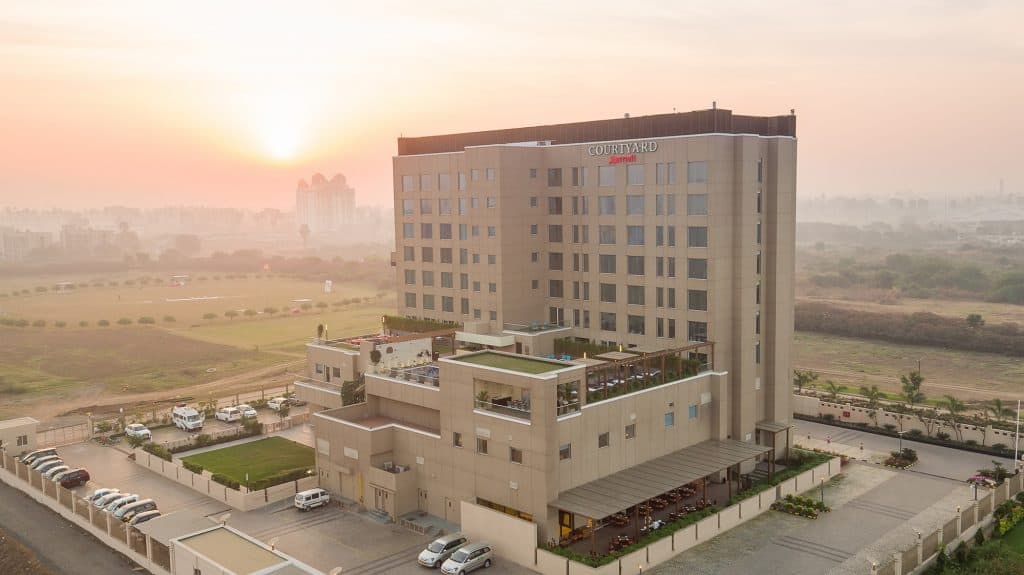 Chef Shiwam Anand joins Courtyard by Marriott Surat as the new Executive Chef 2 Courtyard by Marriott Surat