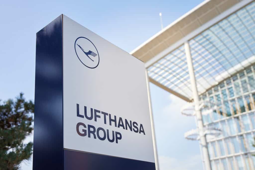 Lufthansa Group achieves an Adjusted EBIT of EUR 686 million for the second-quarter period