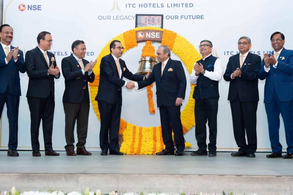 ITC Hotels Limited charts Robust Growth Plan; Gets Listed on Stock Exchanges 1 ITC Hotels Limited charts Robust Growth Plan; Gets Listed on Stock Exchanges: Sanjiv Puri, Chairman of ITC Hotels Ltd., Anil Chadha, Managing Director, ITC Hotels Ltd. with Ashishkumar Chauhan, Managing Director & CEO, NSE