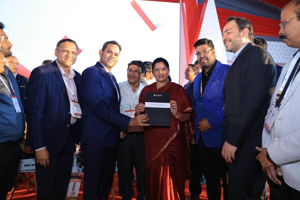 RHG marks presence in Bhubaneswar with Era Hotel Bhubaneswar 1 Signing with the Deputy Chief Minister of Odisha 1 RHG marks presence in Bhubaneswar with Era Hotel Bhubaneswar