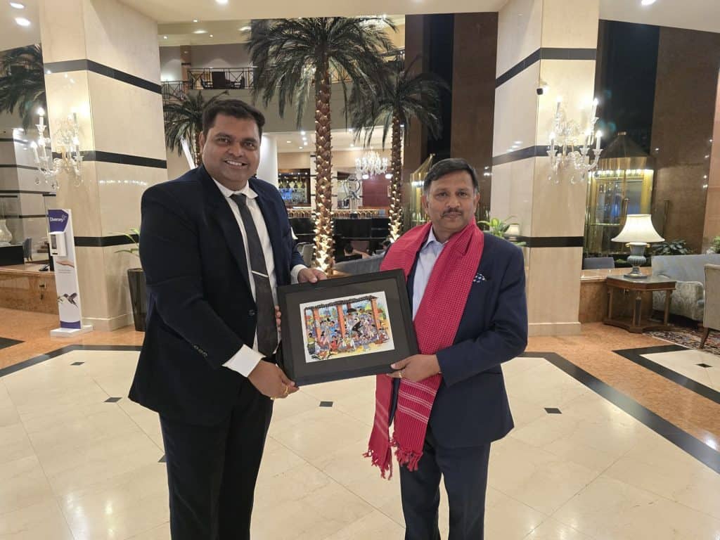 Goa Tourism participates in Kazakhstan-India Tourism Business Forum in Almaty: Director Tourism, Shri Kedar Naik handing over a memento to the Ambassador of India to Kazakistan Dr TV Nagendra Prasad