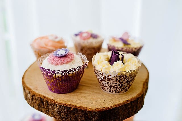 Muffins at a wedding. Courtesy: Wikimedia, Meehowu