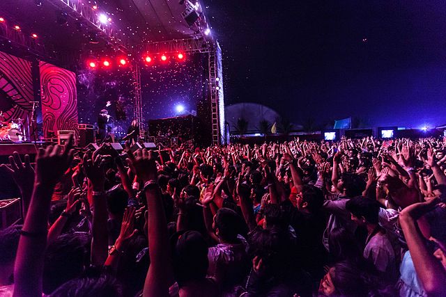 NH7 Weekender is known for its star-studded lineups, featuring an impressive mix of international and Indian artists. Image courtesy; OML via Wikimedia Commons