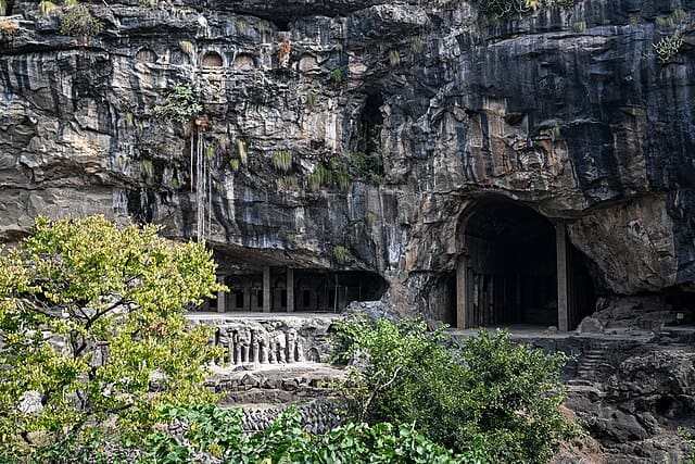 Though less preserved than Ajanta, Pitalkhora’s importance lies in its chronological primacy. It showcases the transition from simple wooden architectural styles to more elaborate rock-cut forms, laying the foundation for later cave temples across India. Image courtesy: Anjan Kumar Kundu