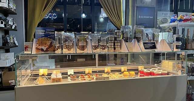 Happily Ever After Starts at the Dessert Bar. Courtesy: Wikimedia