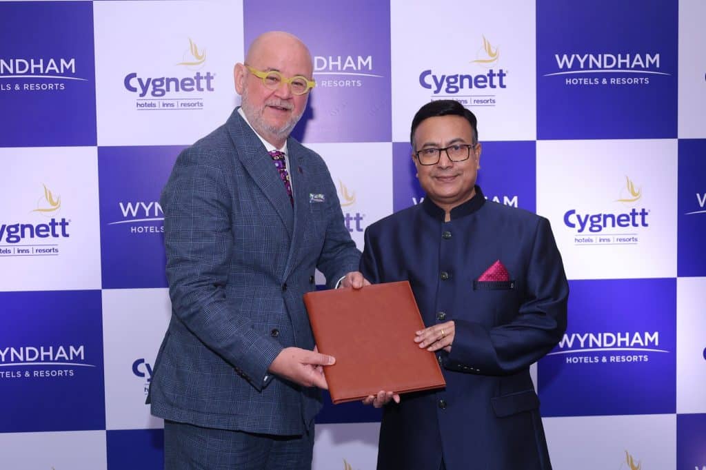 Signing ceremony with Dimitris Manikis, President EMEA, Wyndham Hotels & Resorts and Sarbendra Sarkar, Founder & Managing Director, Cygnett Hotels & Resorts in Delhi