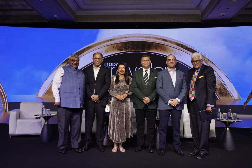 Sudeep Jain (IHG), Sunjae Sharma (Hyatt Hotels Corporation), Rahool Macarius (Wyndham Hotels and Resorts), Zubin Saxena (Hilton), Moderator Nathan Andrews (DS Group), and Kamal Gill, Executive Editor, Today’s Traveller, and Managing Director, Gill India Group, at the Hospitality Leadership: Decoding Change, Driving the Future panel during the Today’s Traveller Summit & Awards 2025.