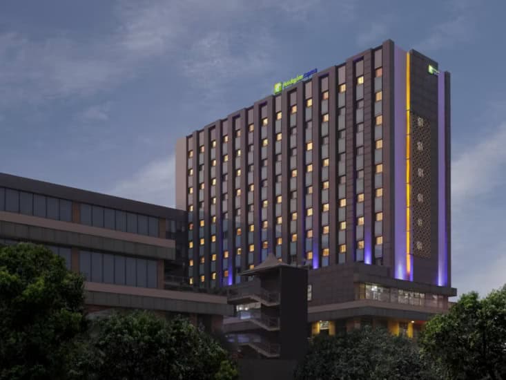 Holiday Inn Express Gurugram, Sector 50