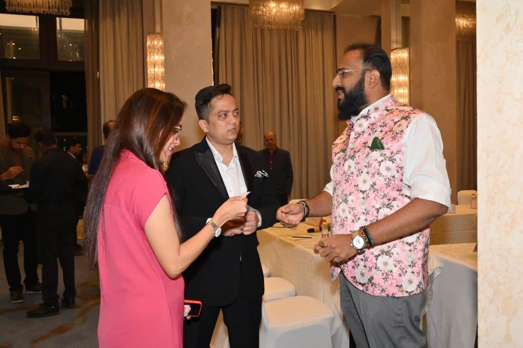 Building relationships through dialogue in a relaxed networking setting.