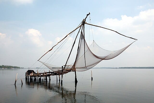 The Iconic Chinese fishing nets, Kochi. Image Courtesy:  Hans A. Roshbach via Wikimedia Commons