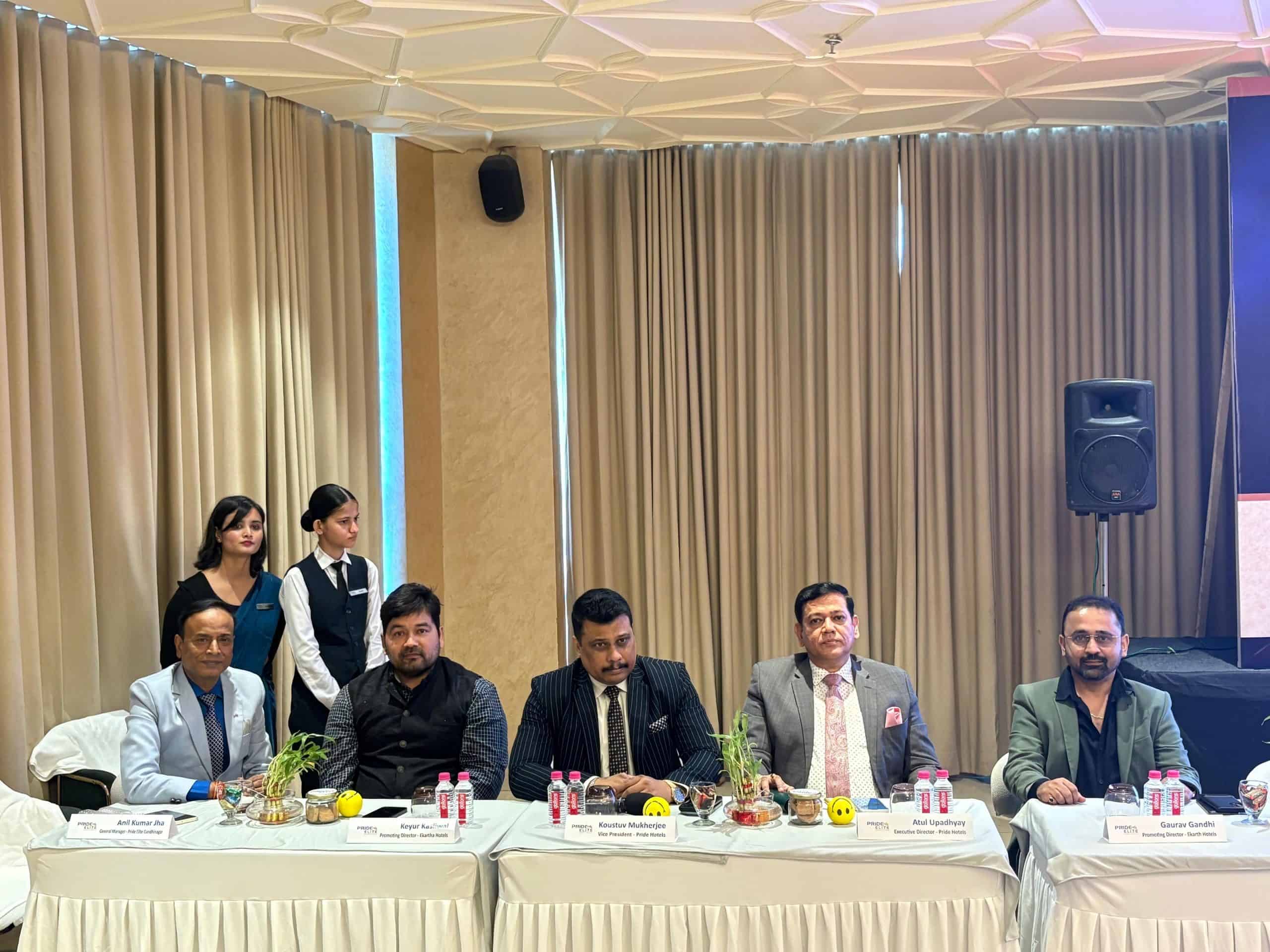Left to right: Anil Kumar Jha, GM, Pride Elite Gandhinagar, Keyur Kasliwal, Promoting Director Ekartha Hotels, Koustuv Mukherjee, VP, Pride Hotels, Atul Upadhyay, ED, Pride Hotel, Gaurav Gandhi, Promoting Director, Ekartha Hotels