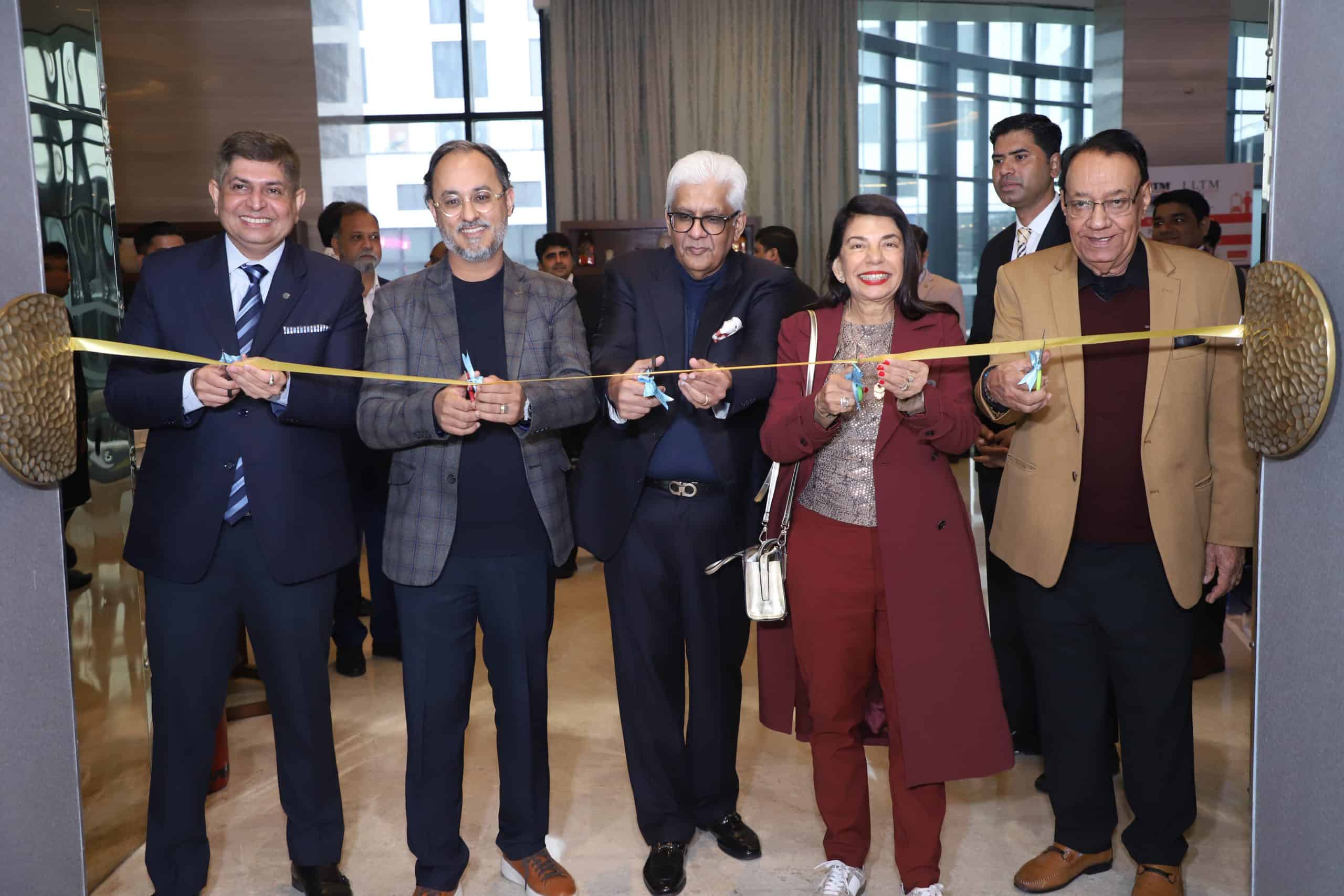 L-R: Manish Dahiya, General Manager, Novotel and Pullman Aerocity New Delhi, Nikhil Sharma, Managing Director & COO – South Asia, Radisson Hotel Group, Nathan Andrews, Strategic Advisor, DS Group, Kamal Gill, Executive Editor and Managing Director, Gill India Group, alongside Kewal Gill, Chairman, Gill India Group. MTM and LLTM 2026