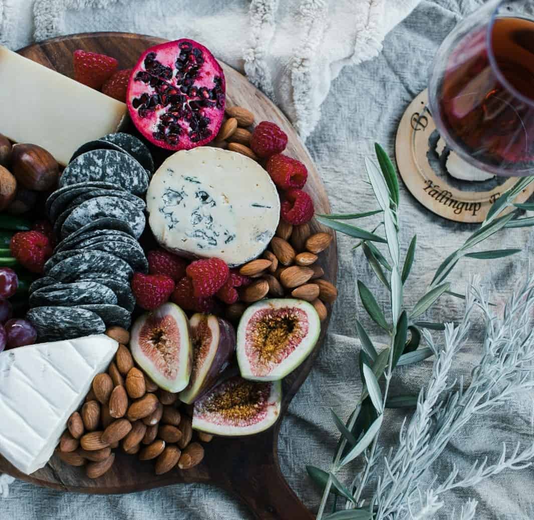 Wine can be paired with various food items. Image Courtesy: Rachel Claire via Pexels