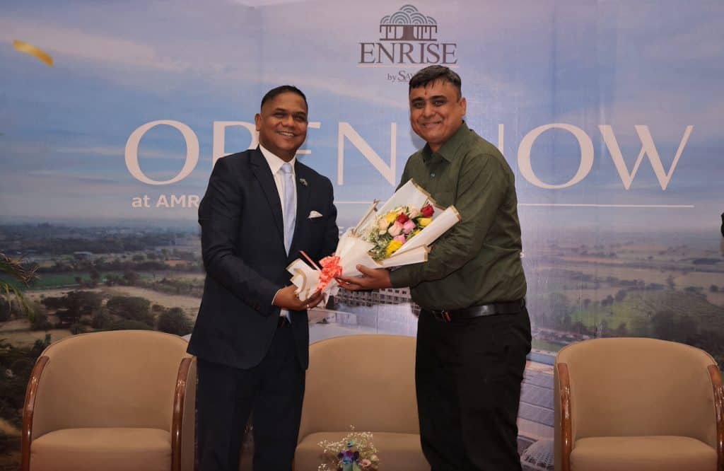 Ajay Kanojia, Director of Operations, Sayaji Hotels, with Swapnil Soni, Director, Maniratna Group LLP at the launch event