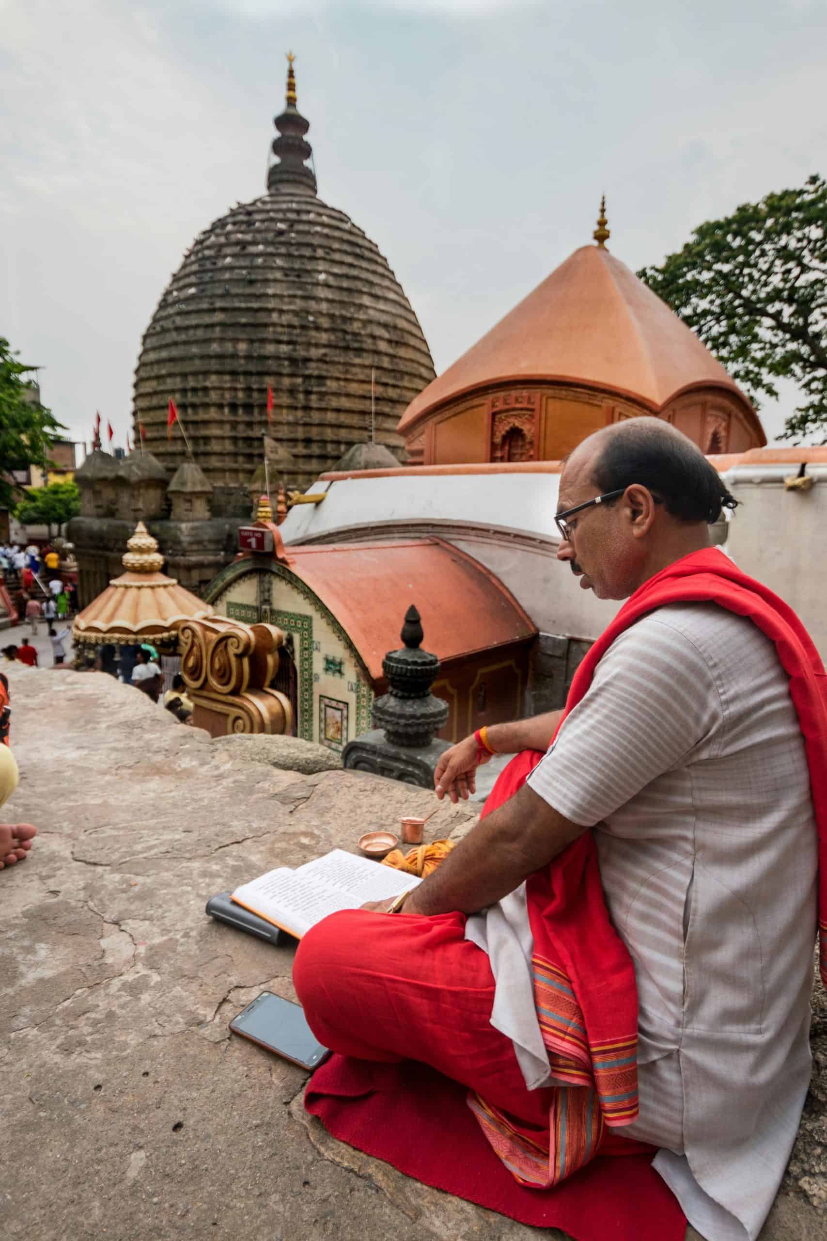 Priest at Kamakhya Temple. Image courtesy: Tomal Bhattacharjee, Pexels