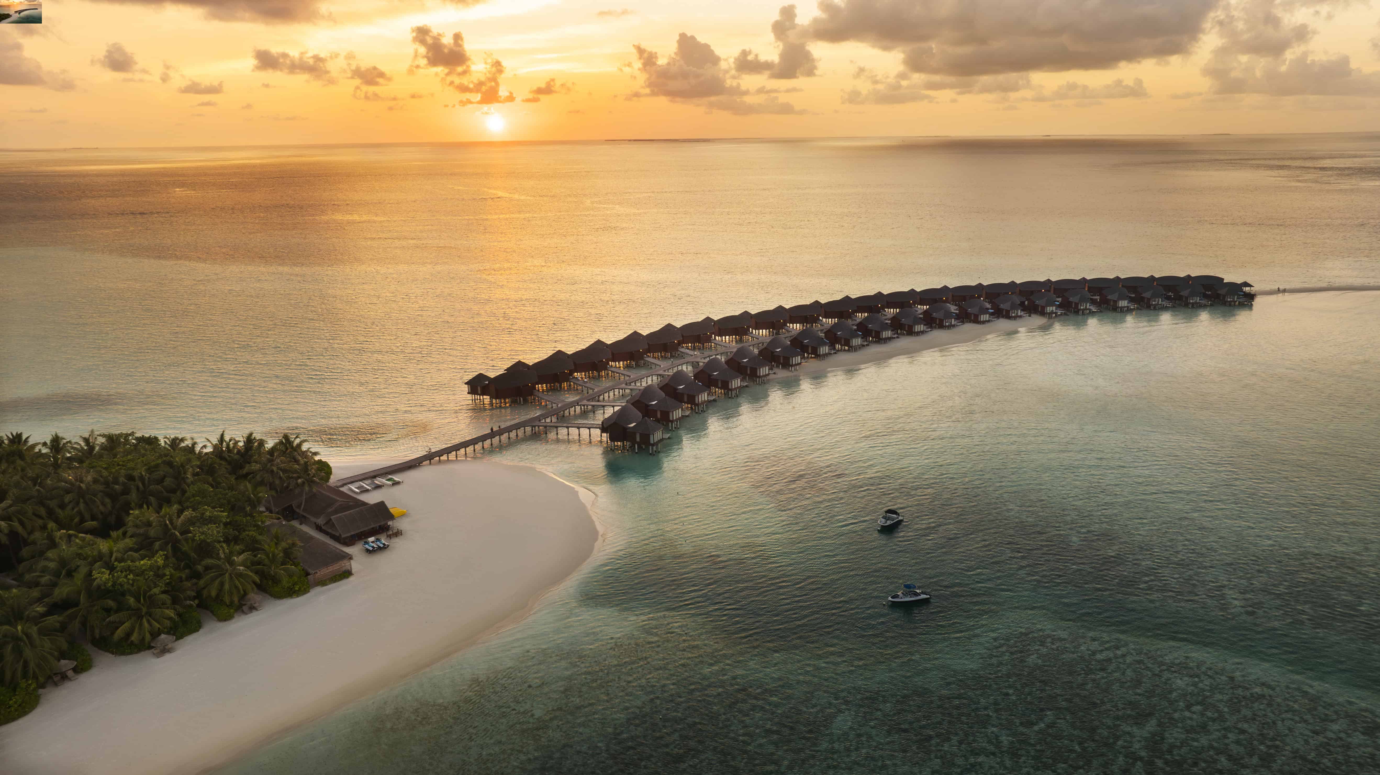 Over water villas, Anantara Dhigu Maldives Resort ventive hospitality
