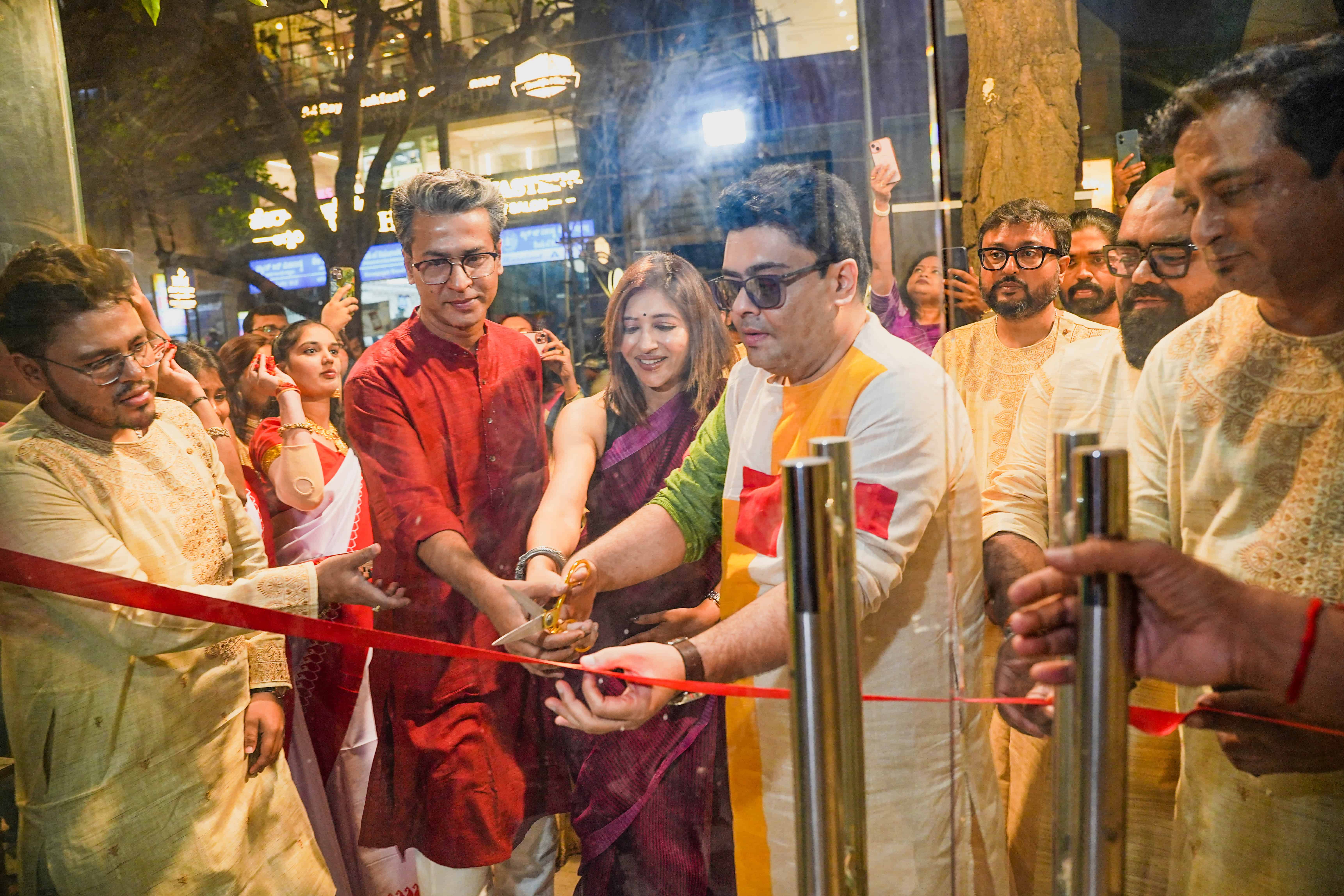 Bhooter Raja Dilo Bor opens its 19th outlet in Bengaluru’s Koramangala