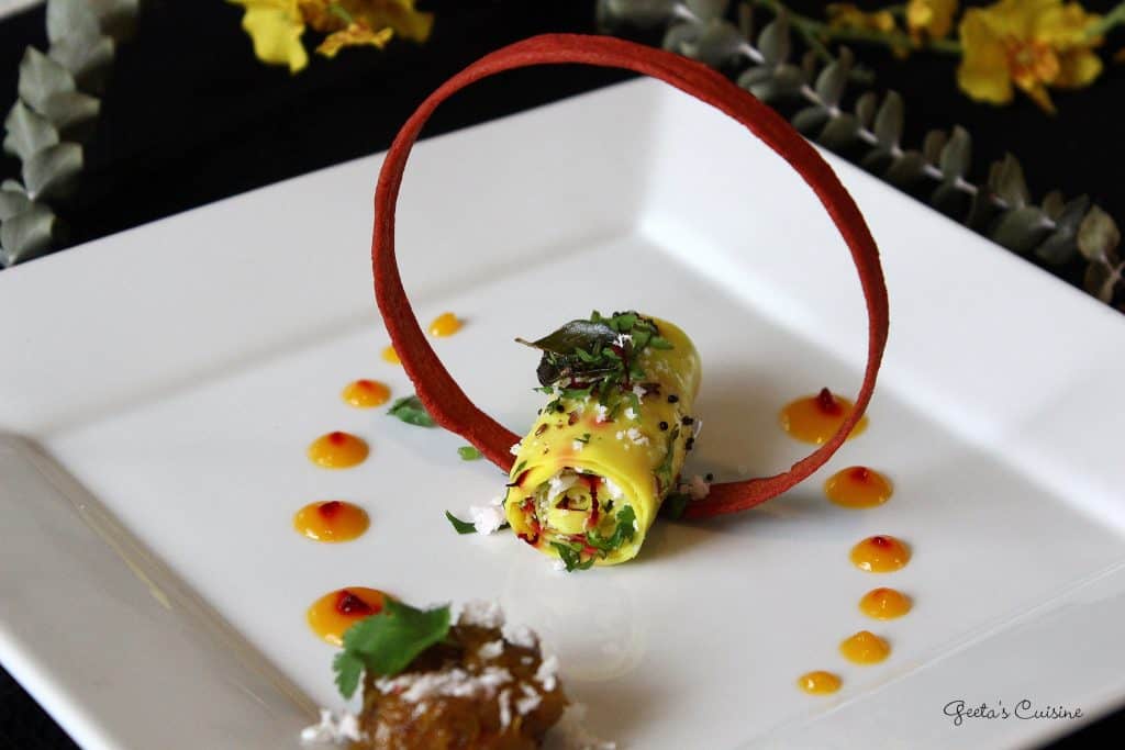 Food Plating Pix Courtesy: Creative Commons Creator: Picasa