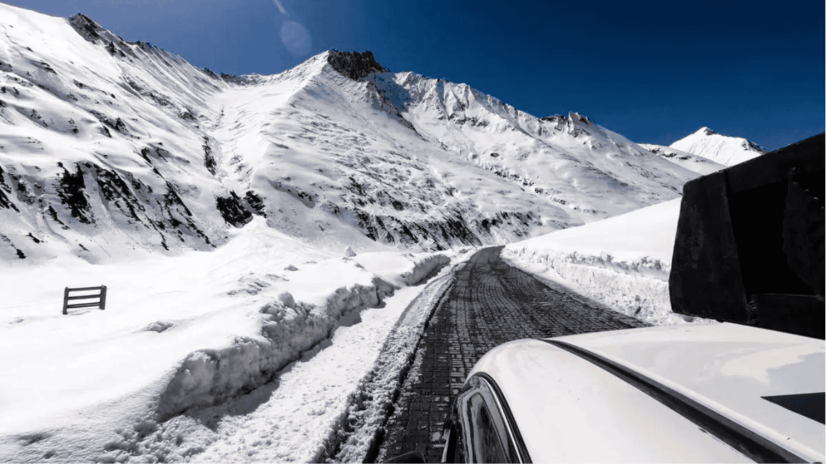 At the Mercy of the Passes” captures the spirit of the journey along the Manali Leh Highway. Image courtesy: Curly Tales