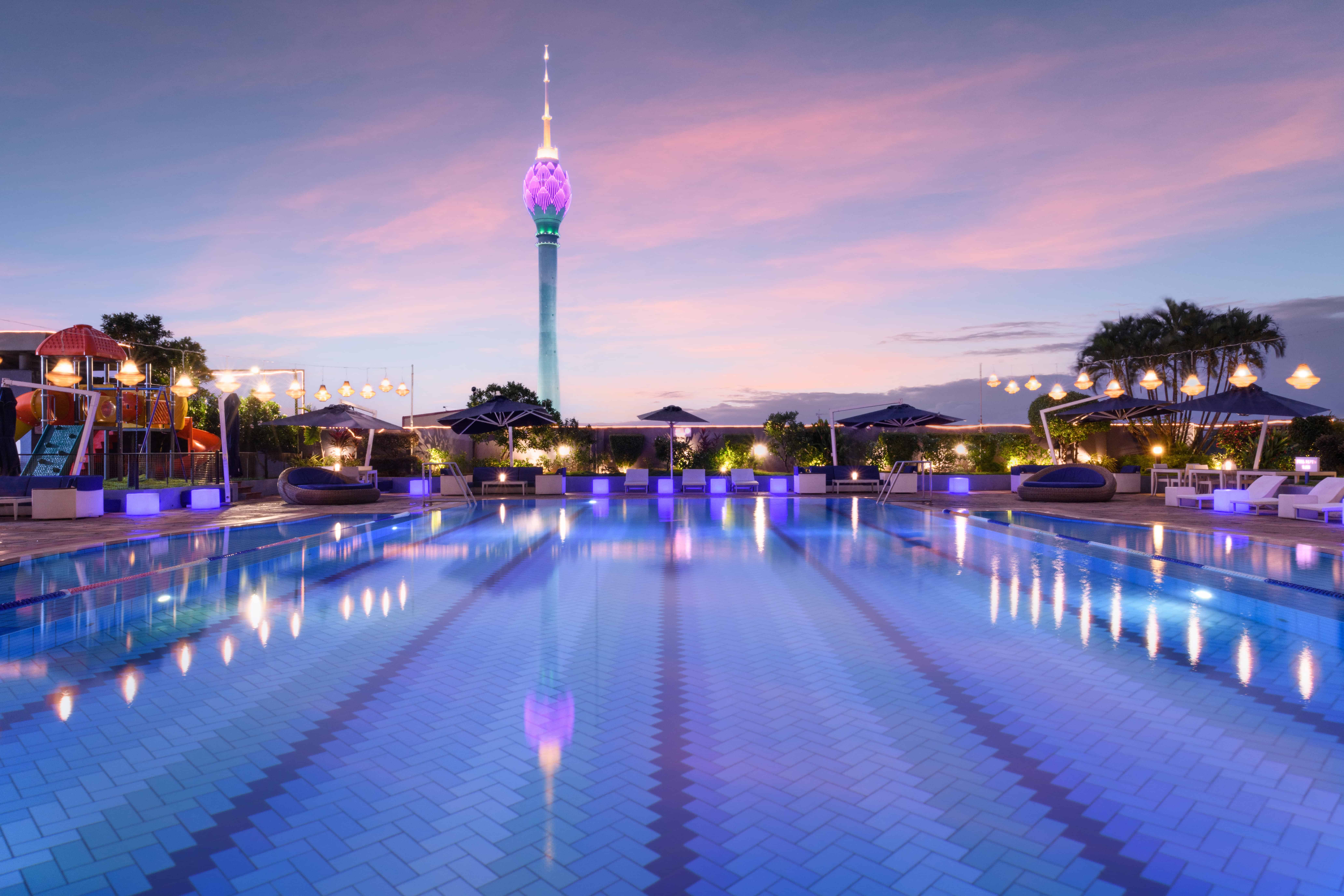 Level3ree Poolside, Hilton Colombo Residences