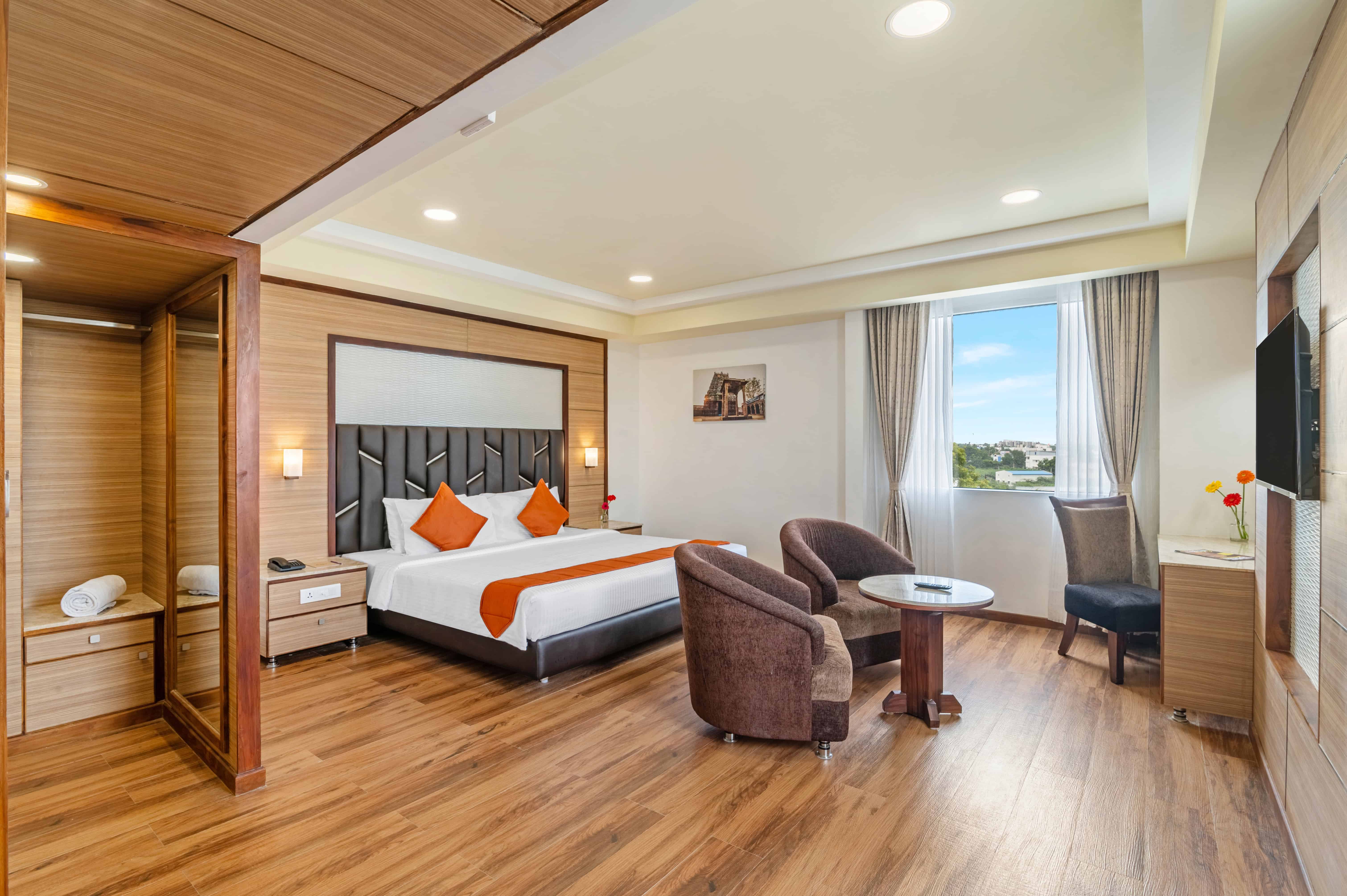 Classic Room, Sterling V Grand Madurai