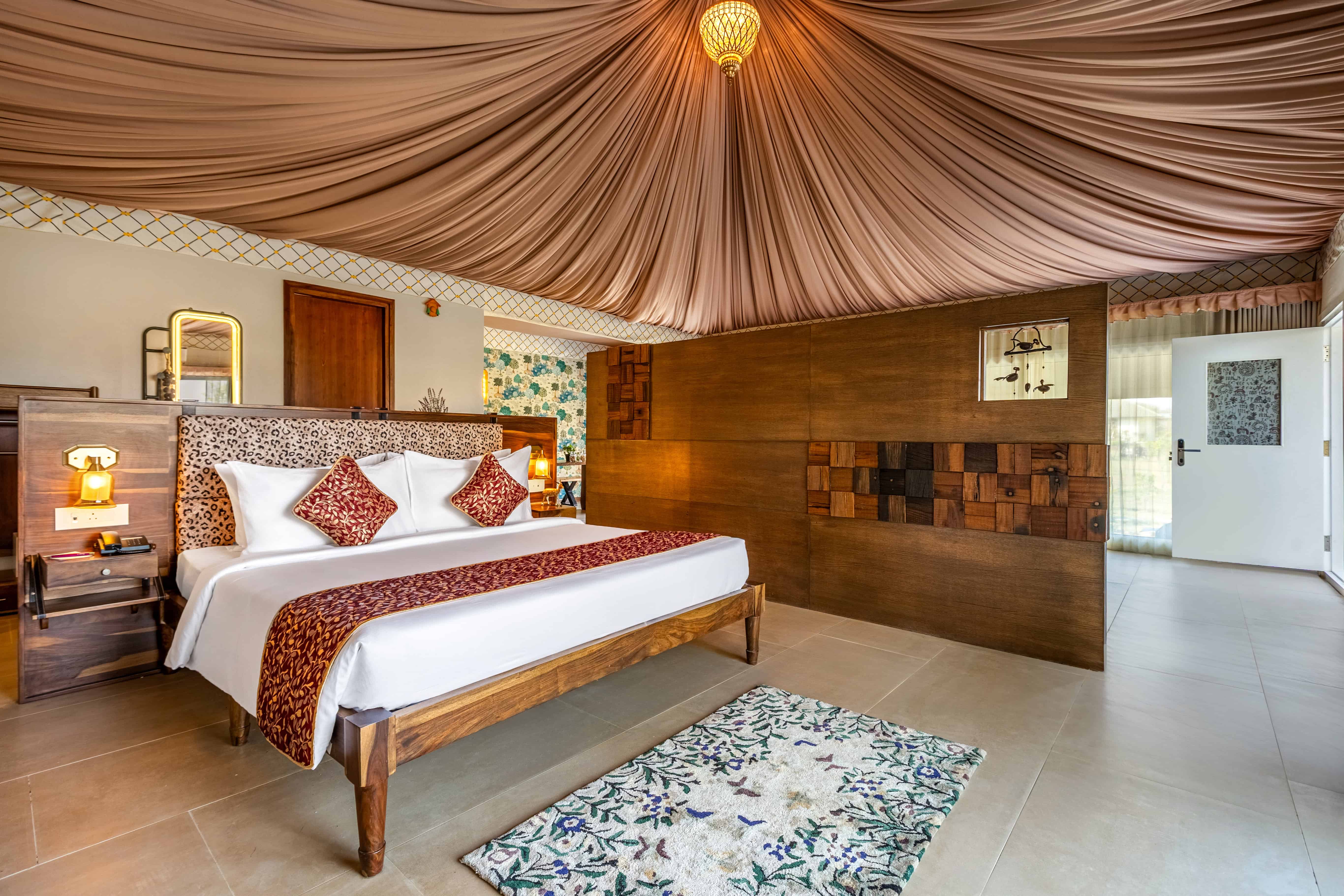 Private luxe tent, Sterling Tipeshwar
