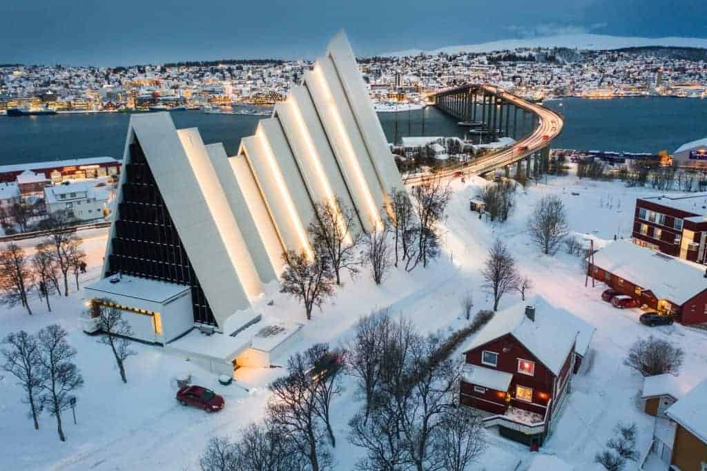 Off to the Arctic: LOT Polish Airlines to fly to Tromsø, Norway as of 1 December
