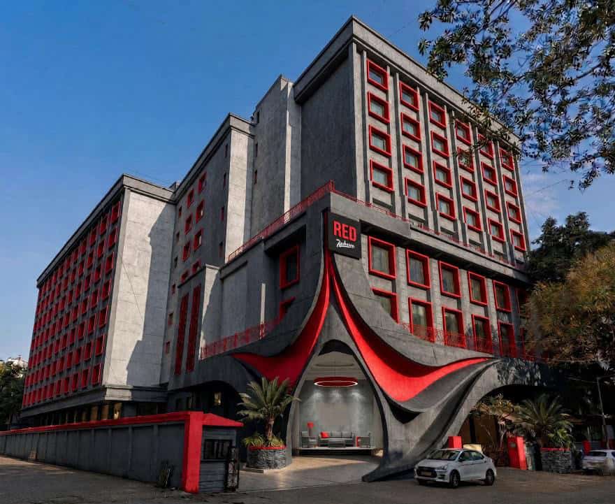 Radisson Hotel Group (RHG) signs 208 keys Radisson RED at Mumbai International Airport, reinforcing strategic growth in India