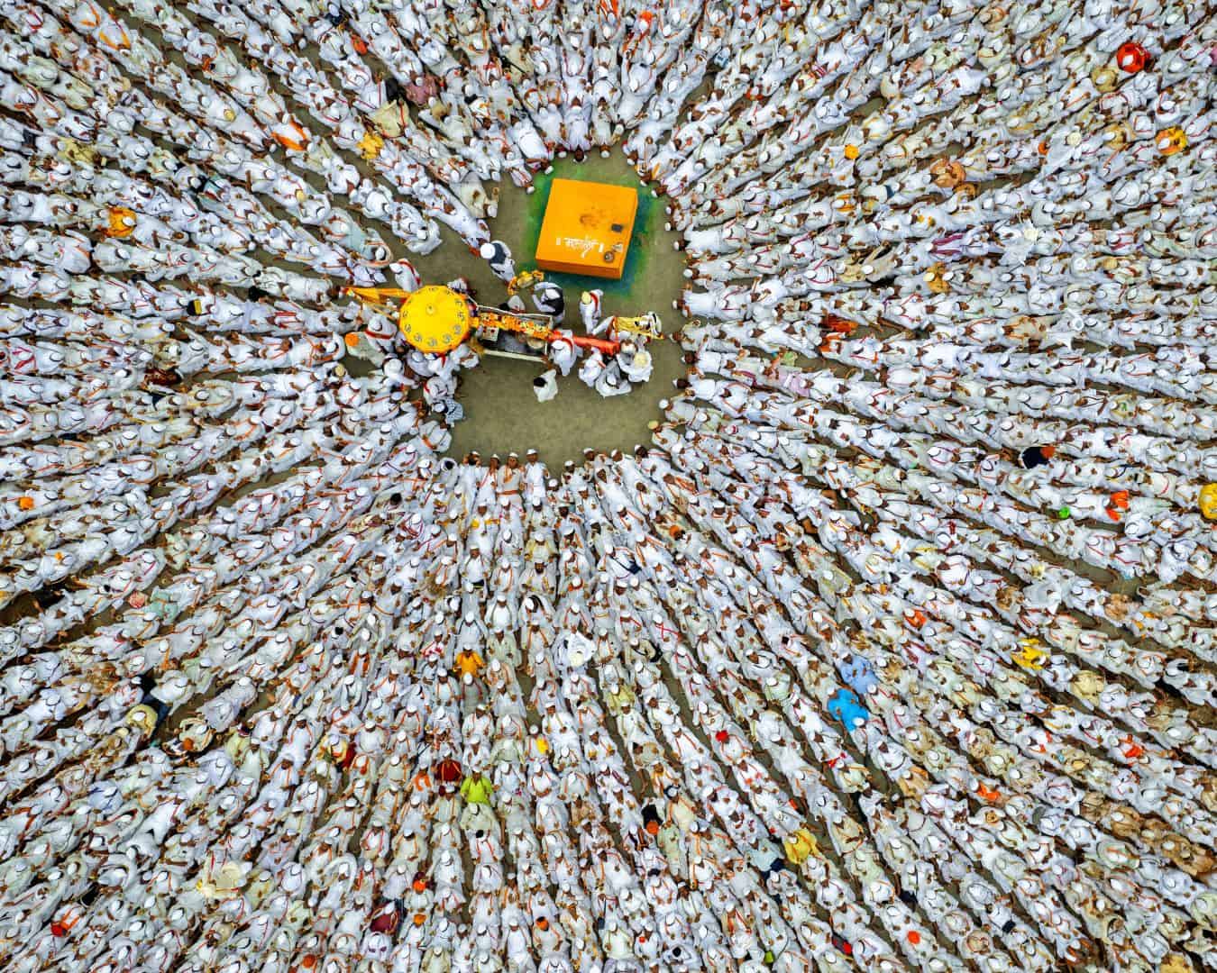At the centre of every Ringan is the Maulincha Ashva, the riderless horse believed to carry the very soul of the saint